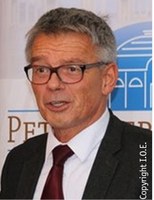 Prof. Josef Hecken, G-BA: „Es gibt keinen Druck der Kostenträger“