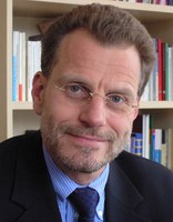 Stillfried , Dr. rer. pol. Dominik von